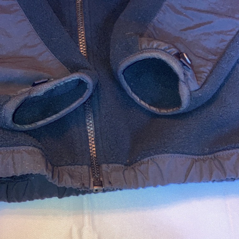 North face - Picture 7 of 10